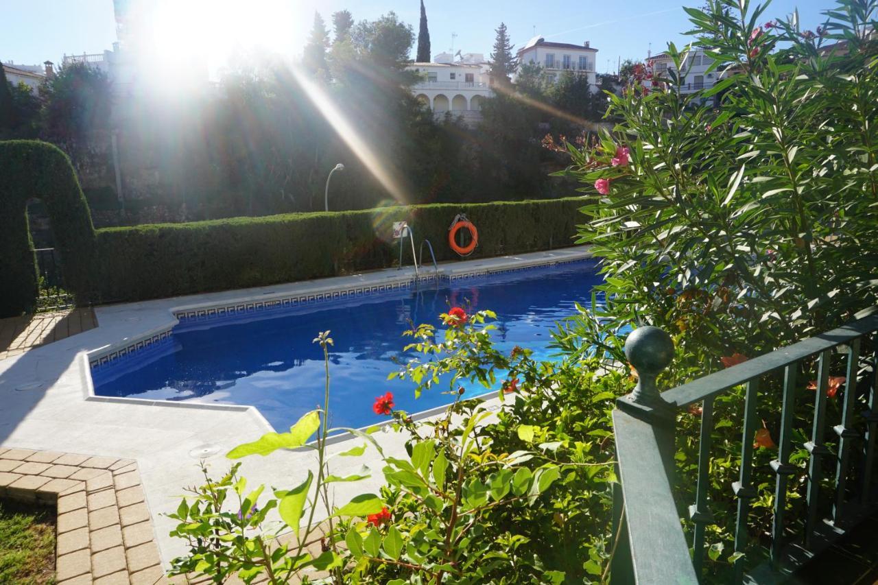 Jardines De Burriana 12 Daire Nerja Dış mekan fotoğraf